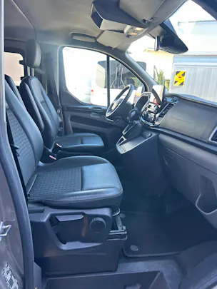 Ford Tourneo Custom 320 L1 2.0 TDCi 170 Sport
