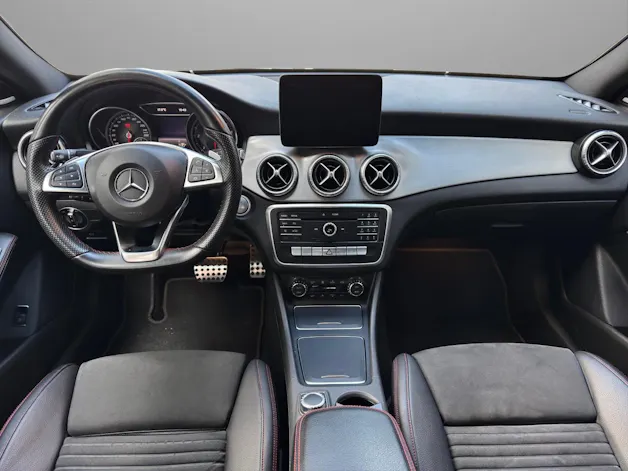Mercedes-Benz CLA 220 d AMG Line 4Matic 7G-DCT