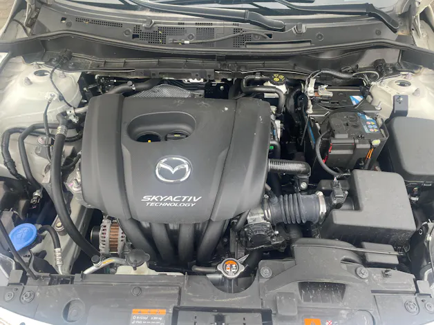 Mazda 2 1.5i 16V Skyactiv-G Ambition Plus mit Anhängekupplung