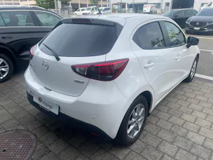 Mazda 2 1.5i 16V Skyactiv-G Ambition Plus mit Anhängekupplung