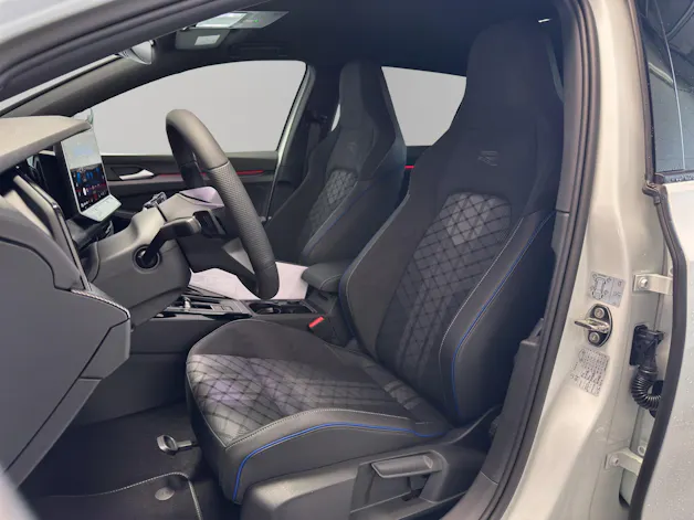 VW Golf Variant 2.0 TSI R-Line DSG 4 Motion