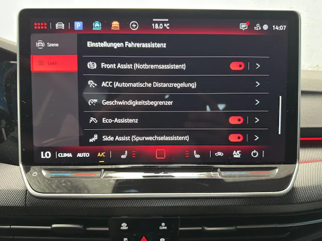 VW Golf Variant 2.0 TSI R-Line DSG 4 Motion