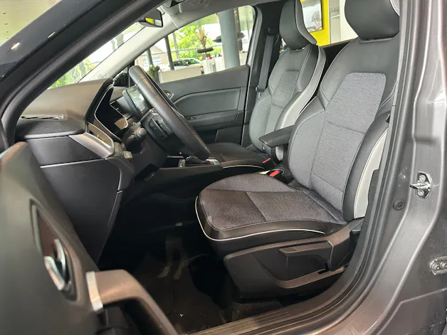Renault Captur 1.3 TCe EDC Intens EDC