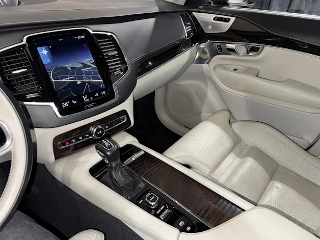 Volvo XC90 D5 AWD Inscription Geartronic | 7Pl | CH |