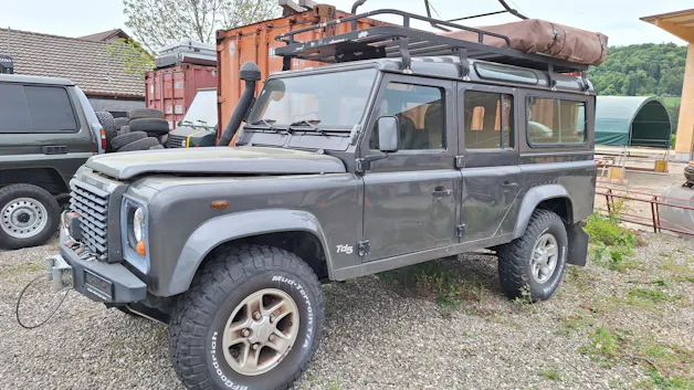 Land Rover Defender 110 SW 2.5 Td5