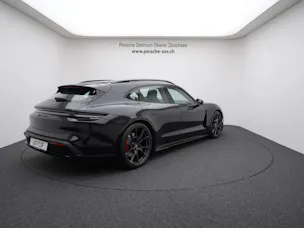 Porsche Taycan GTS Sport Turismo