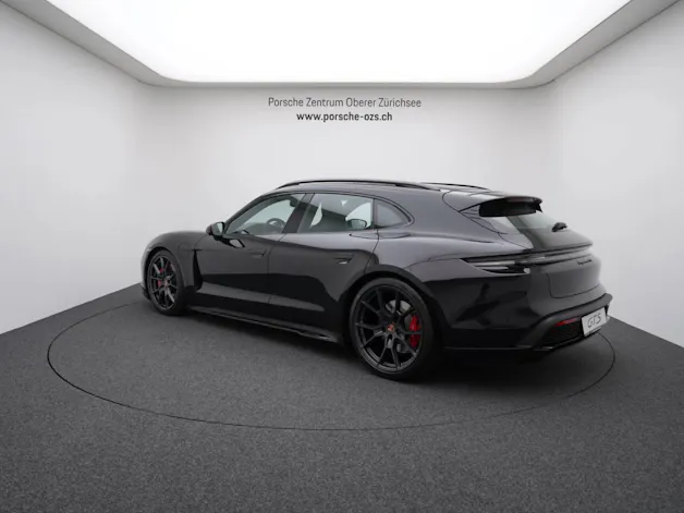 Porsche Taycan GTS Sport Turismo
