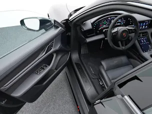 Porsche Taycan GTS Sport Turismo