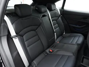 Porsche Taycan GTS Sport Turismo