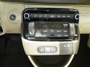 Hyundai Inster 49kWh Amplia Wärmepumpe
