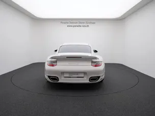 Porsche 911 Turbo S
