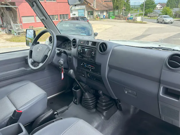 Toyota GRJ79