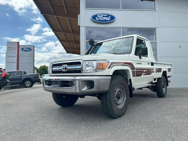 Toyota GRJ79