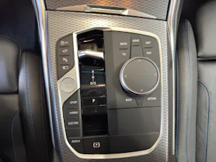 BMW 330e xDrive SAG Touring