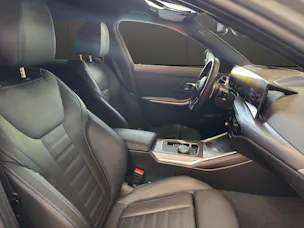 BMW 330e xDrive SAG Touring