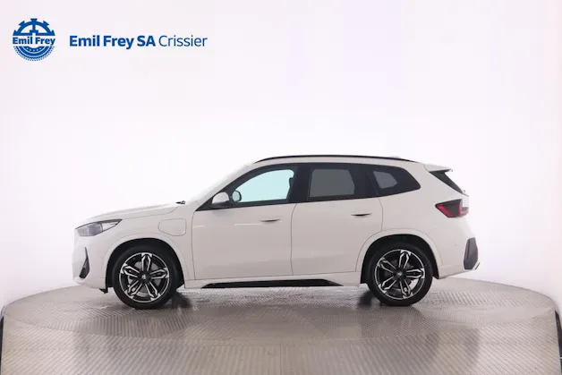 BMW X1 30e xDrive paddles