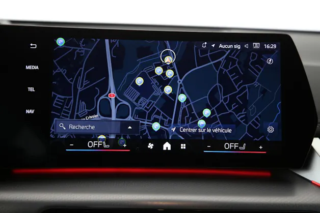 BMW X1 30e xDrive paddles