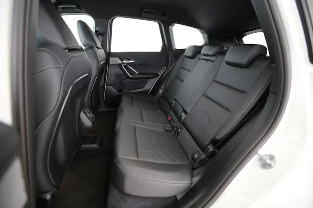 BMW X1 30e xDrive paddles