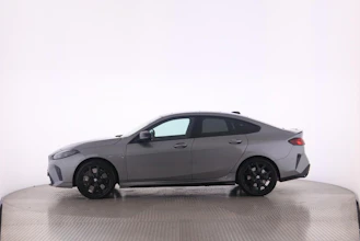 https://vehicle.imgix.net/4320427/5b7ead5d-2f4b-48ea-a9a0-8375891396d1.jpg