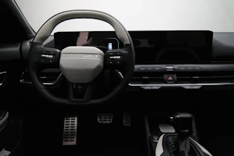 https://vehicle.imgix.net/4320454/2fab782a-1a67-4dc3-ba9e-c127720b6924.JPG