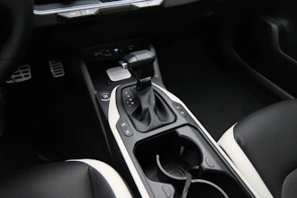 https://vehicle.imgix.net/4320454/67ef2252-94f5-4468-b008-fa0d22f111eb.JPG