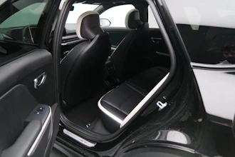 https://vehicle.imgix.net/4320454/b640d84c-3e53-47ed-88c5-0441c90946ec.JPG