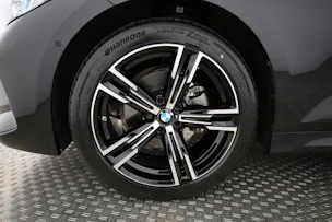 BMW 320d xDrive Touring