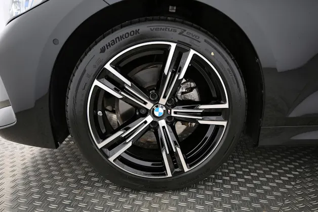 BMW 320d xDrive Touring