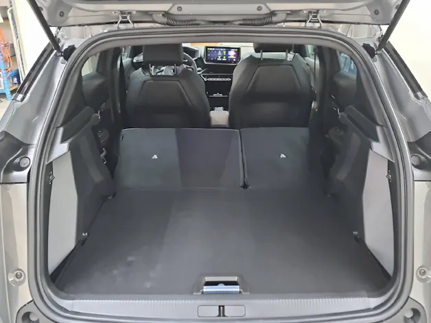 Peugeot 2008 1.2 Hybrid 145 GT