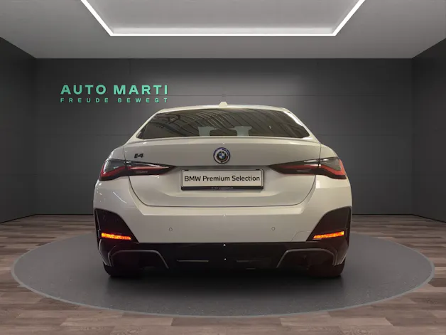 BMW i4 M50