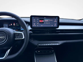 https://vehicle.imgix.net/4320501/8f20924b-c1bd-41e8-9aff-712cc048418e.jpg
