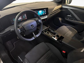 https://vehicle.imgix.net/4320532/d791b917-809d-48b5-ae4a-84855dc0d2f2.jpg