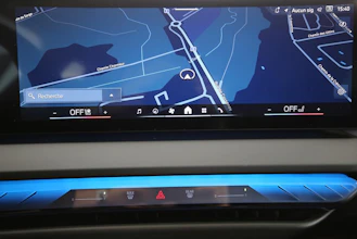 https://vehicle.imgix.net/4320537/45f2232a-2866-4d39-b950-86f97e4b7384.jpg