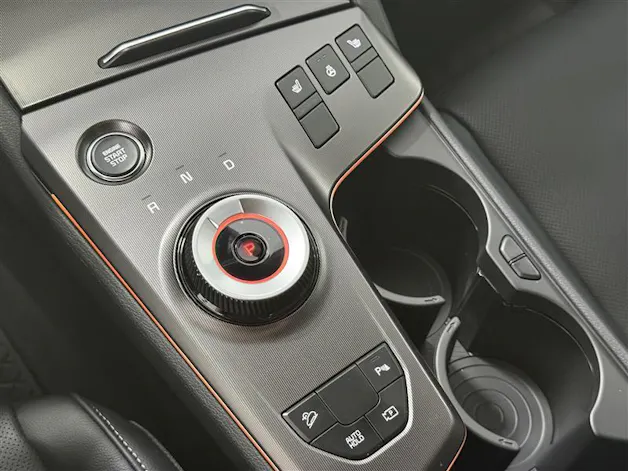 Kia Sportage 1.6 T-GDi Hybrid Black Edition