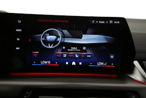 immagine del veicolo BMW 230e xDrive paddles Active Tourer