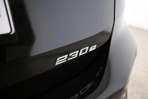 immagine del veicolo BMW 230e xDrive paddles Active Tourer