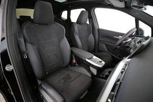 immagine del veicolo BMW 230e xDrive paddles Active Tourer