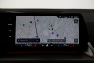 https://vehicle.imgix.net/4320561/bacf5d42-cec3-44bf-a3a6-f6b2914cb510.jpg