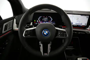 BMW 230e xDrive paddles Active Tourer