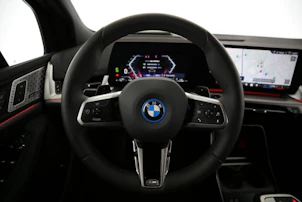immagine del veicolo BMW 230e xDrive paddles Active Tourer