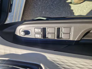 Suzuki Swift 1.2 Sakura Hybrid 4x4