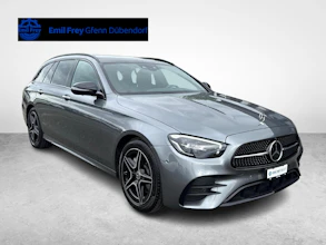https://vehicle.imgix.net/4320573/a7d6b2f7-e489-4a68-9118-fe496609ab4f.jpg