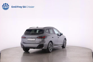 https://vehicle.imgix.net/4320575/2257e410-52de-49d0-ad49-fe62e0f18c46.jpg