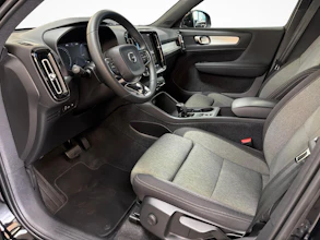 https://vehicle.imgix.net/4320582/5a0434b3-80ed-4527-b81c-102b301c80d6.jpg