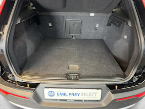 https://vehicle.imgix.net/4320582/a3b0fceb-ed5e-4c69-8390-c0072f3be27d.jpg