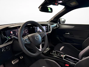 https://vehicle.imgix.net/4320603/7a2601e3-a774-467b-9622-031a3c906ac2.jpg