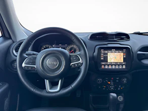https://vehicle.imgix.net/4320611/9700e812-ddee-44f0-a971-deb4d797de62.jpg