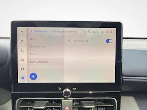 https://vehicle.imgix.net/4320621/b120009c-c77c-45e7-a2a4-335714686c9d.jpg