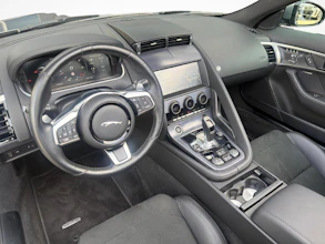 https://vehicle.imgix.net/4320631/0bae6c12-66a4-4168-b674-b42e752bedb6.jpg