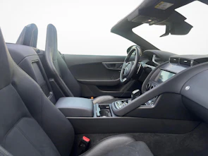 Fahrzeugbild JAGUAR F-Type Convertible 2.0 R-Dynamic